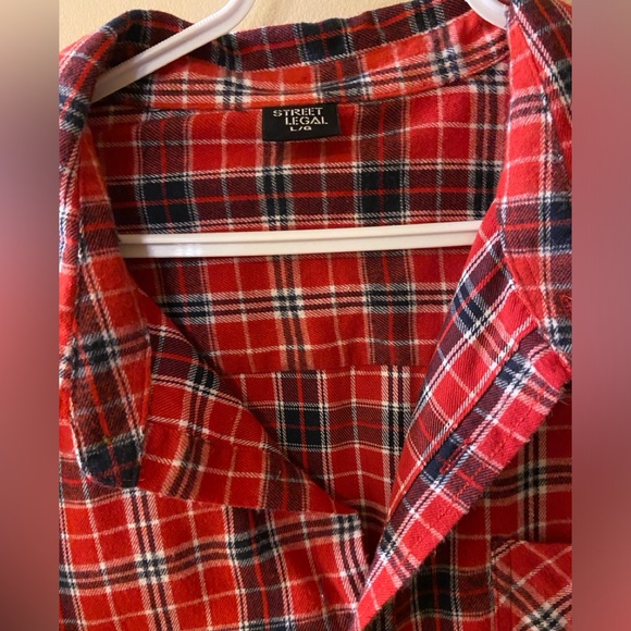 Street Legal red & black & navy plaid flannel button-down shirt size large - Picture 2 of 8
